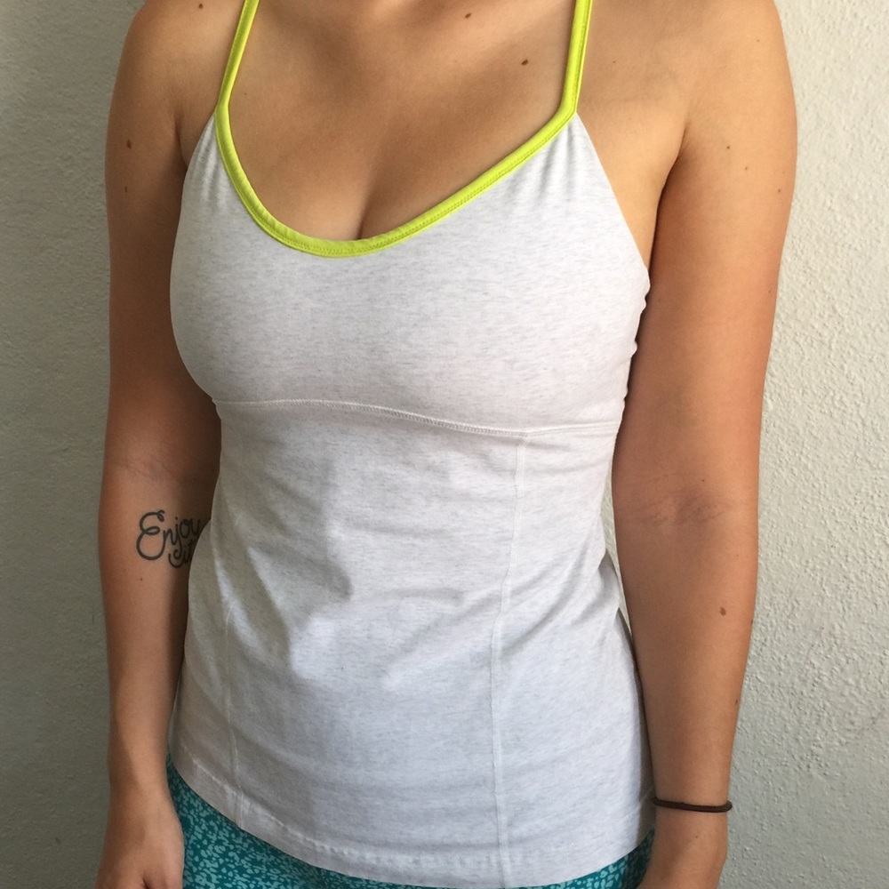 Lululemon Tank With built-in bra